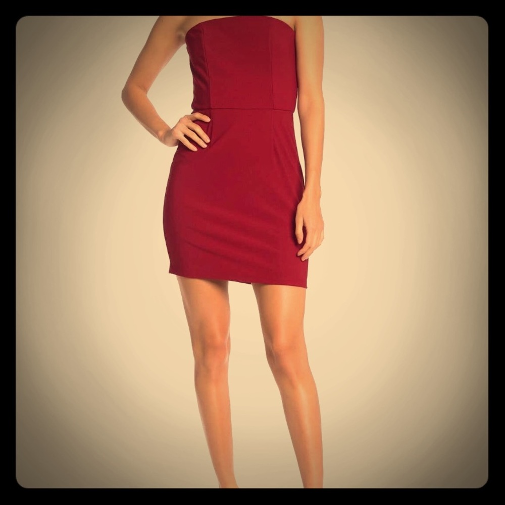 Kenedik X strap wine colored dress